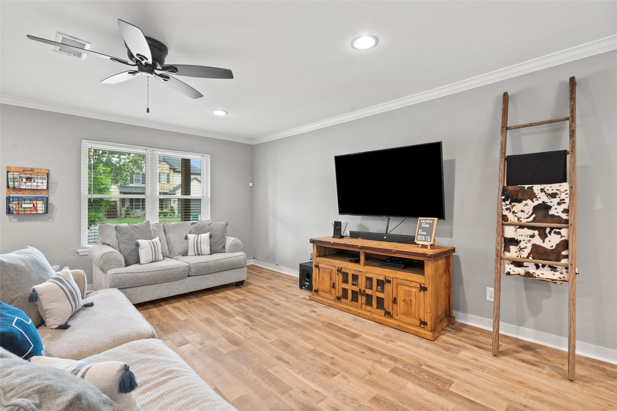 6811 Heron Drive