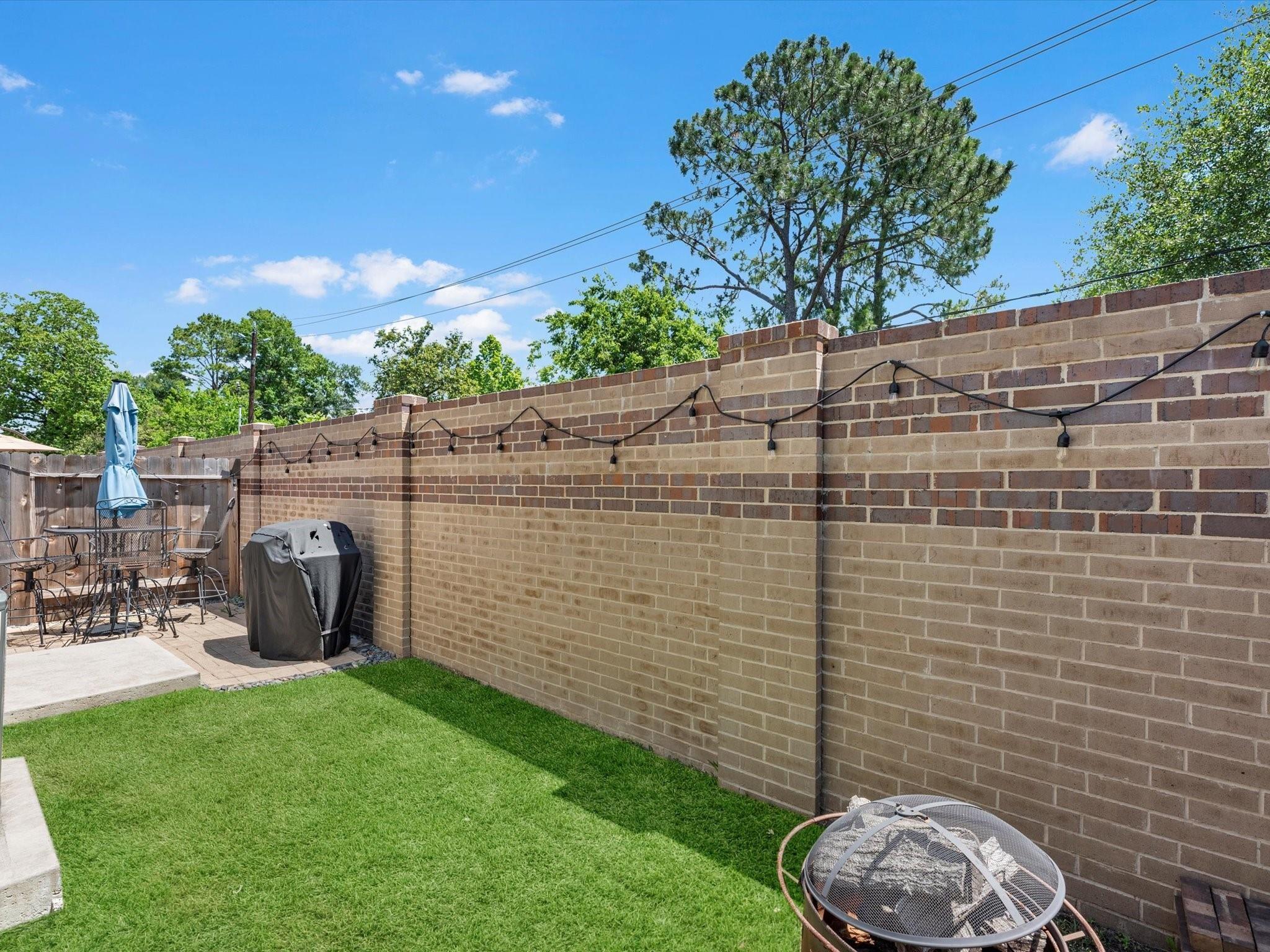 3112 Flower Market Lane