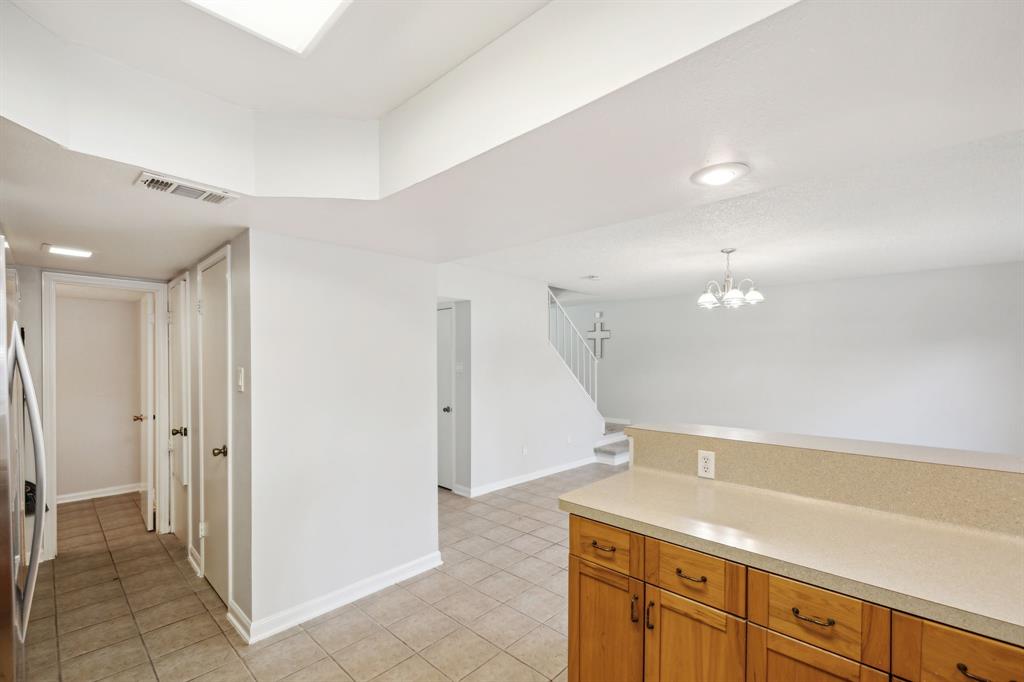2342 Triway Lane