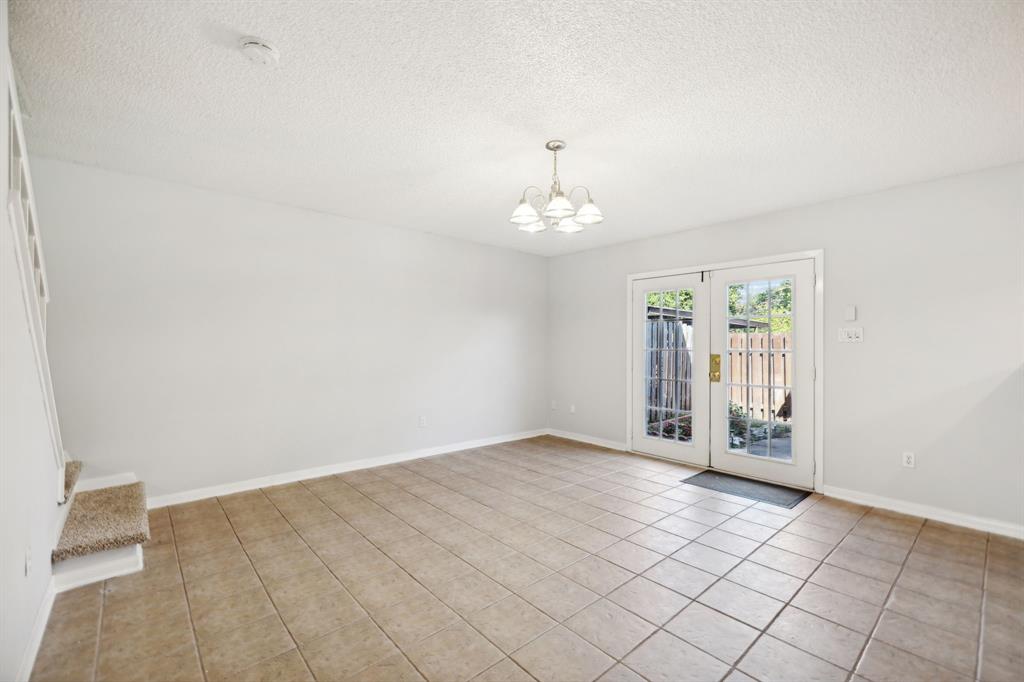 2342 Triway Lane