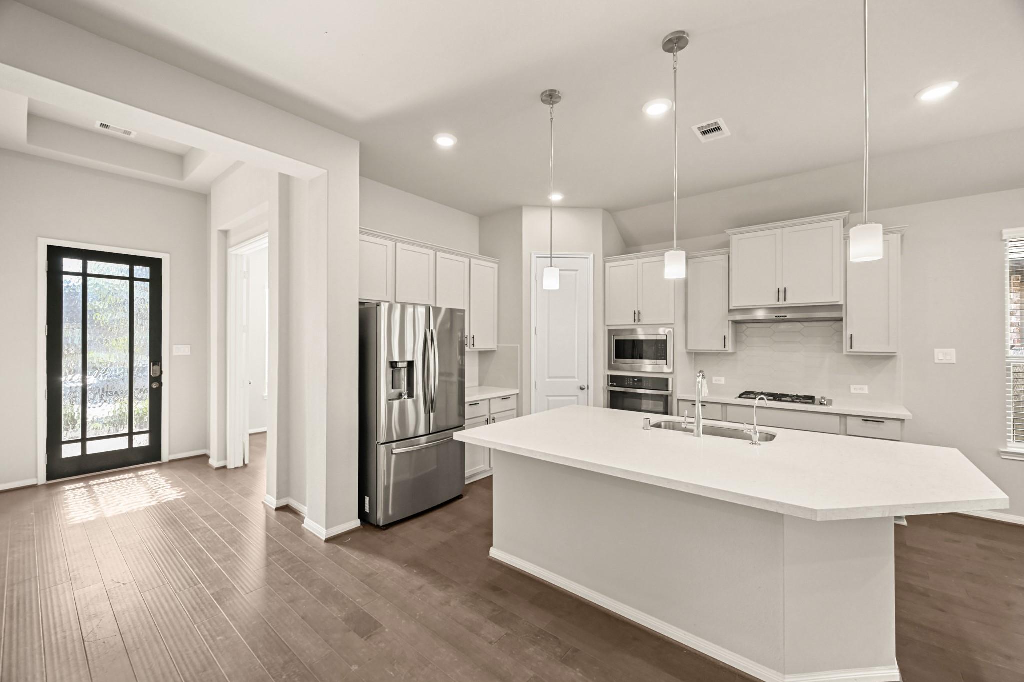 15019 Mulberry Hallow Street