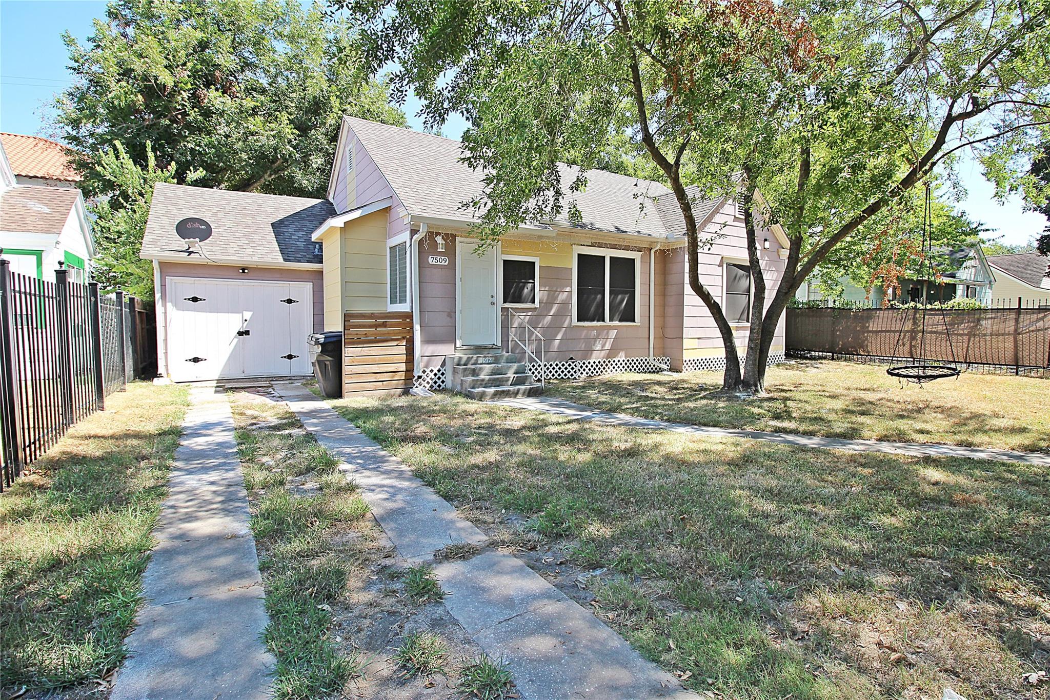 7509 Elm Street