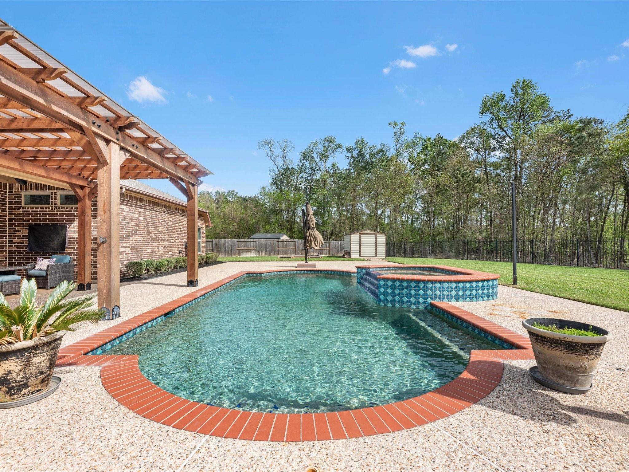 27209 Adrian Hills Lane