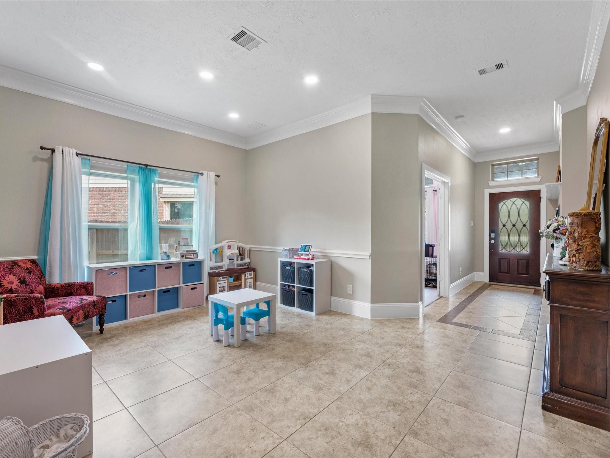 27209 Adrian Hills Lane