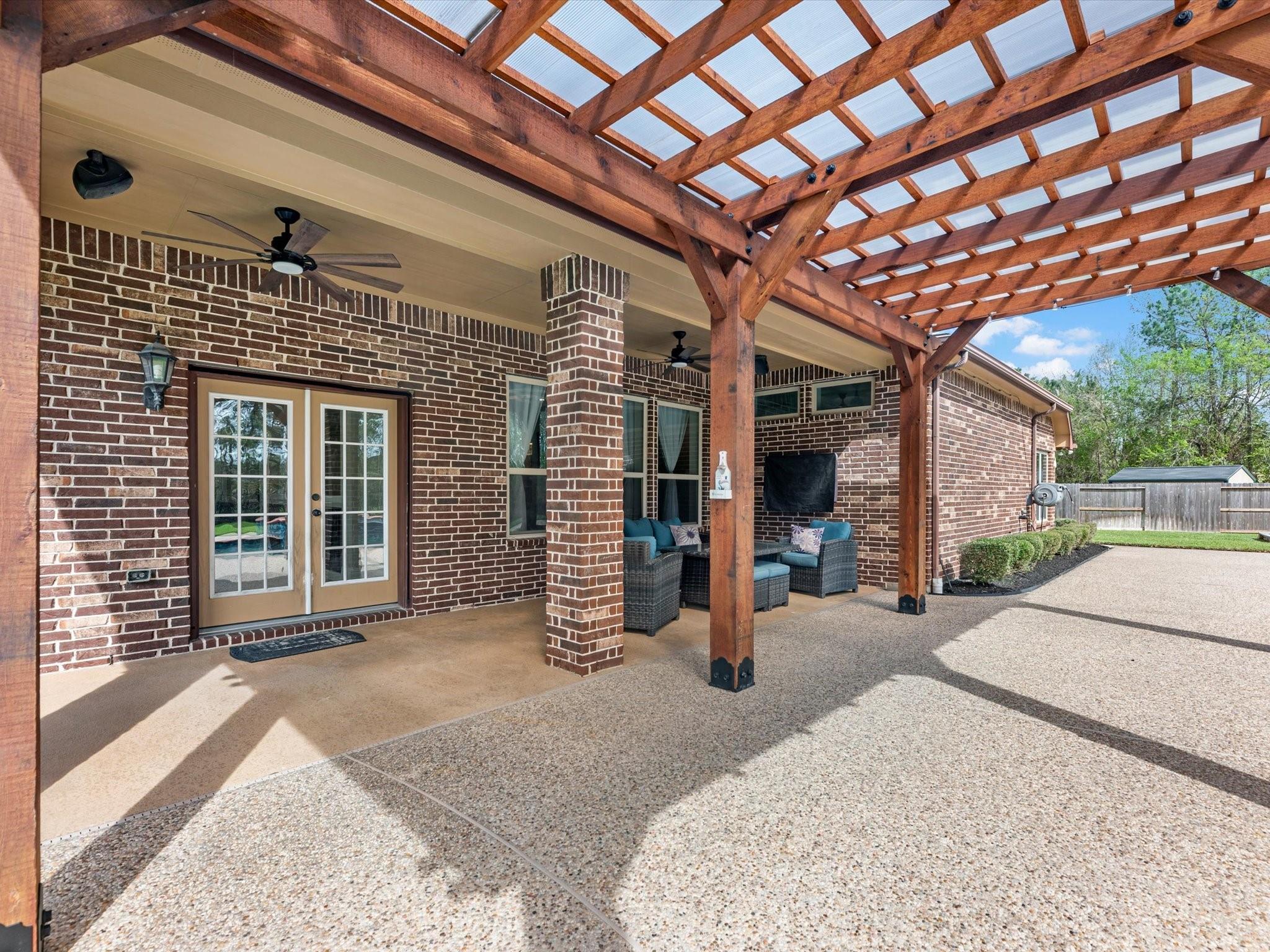 27209 Adrian Hills Lane