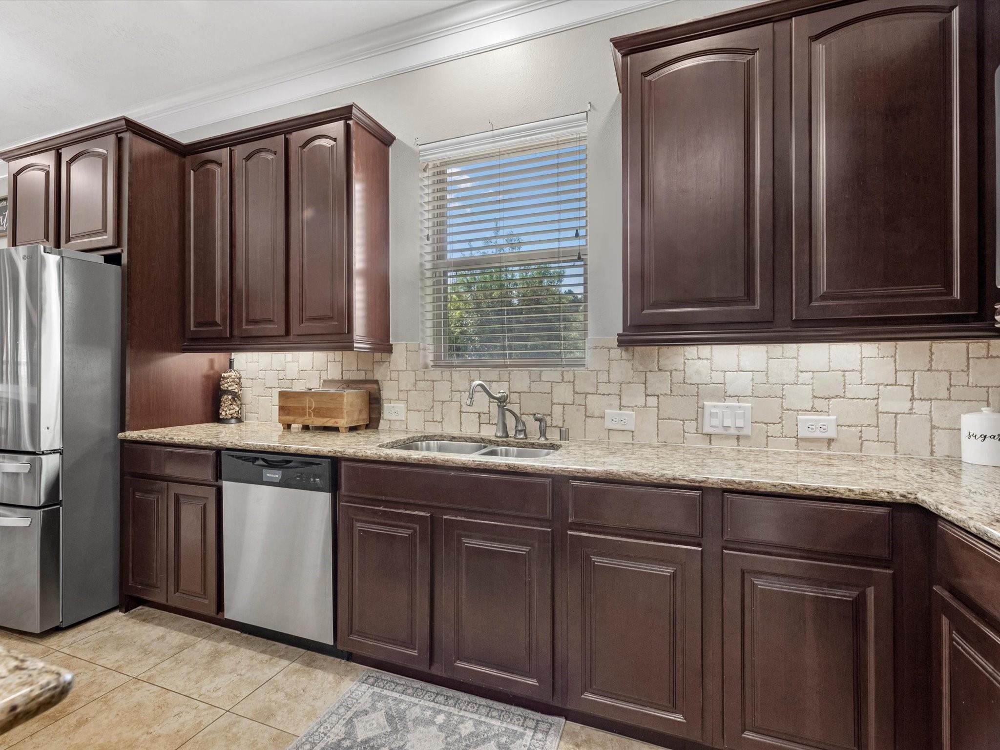 27209 Adrian Hills Lane