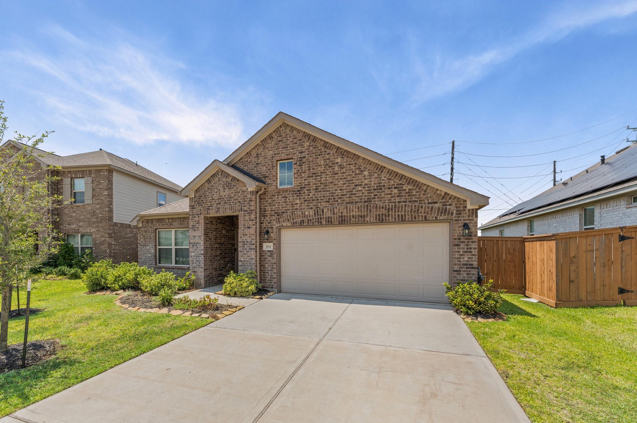 104 Solana Point Drive