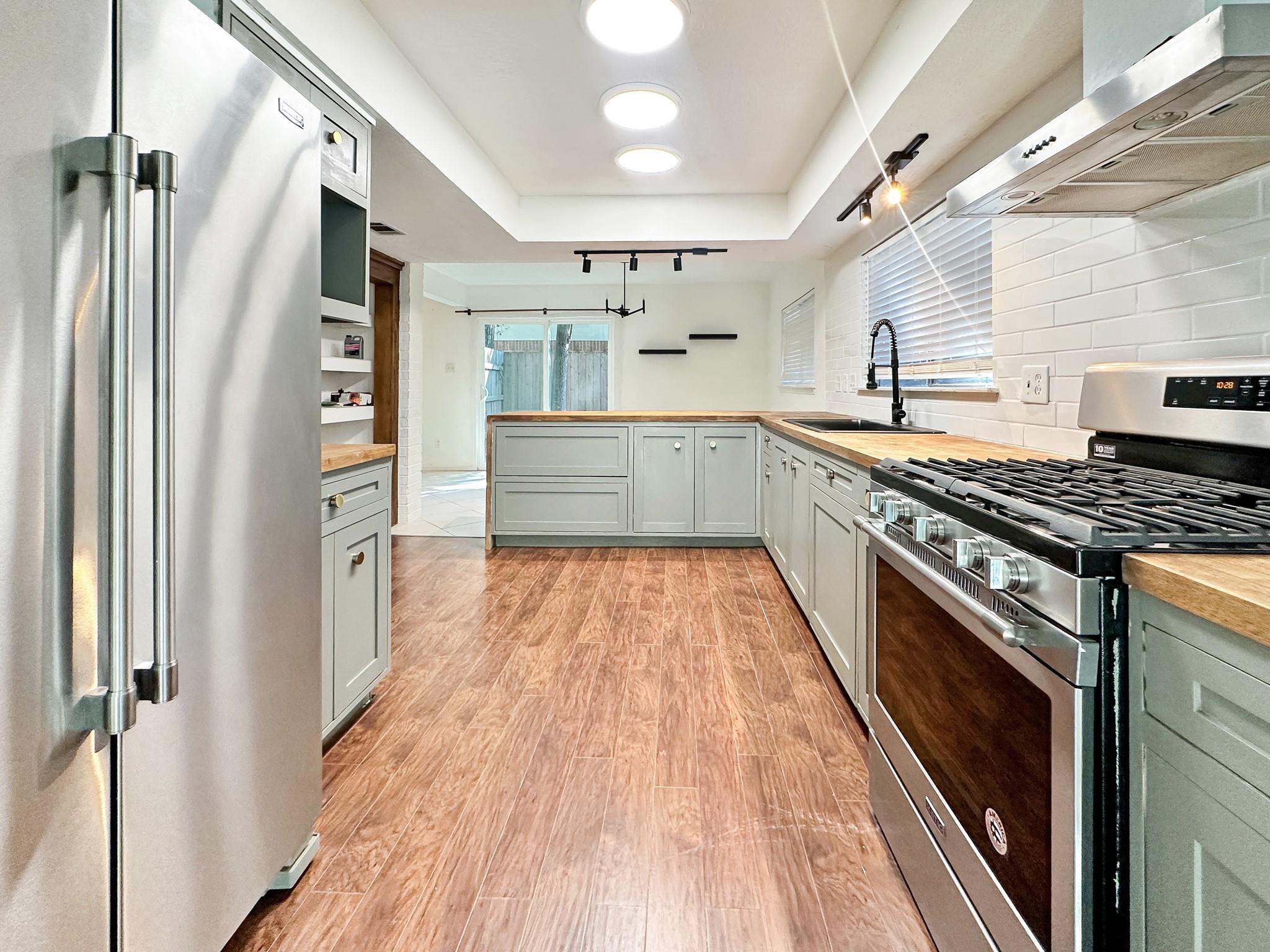 3230 Beaver Glen Drive, Houston