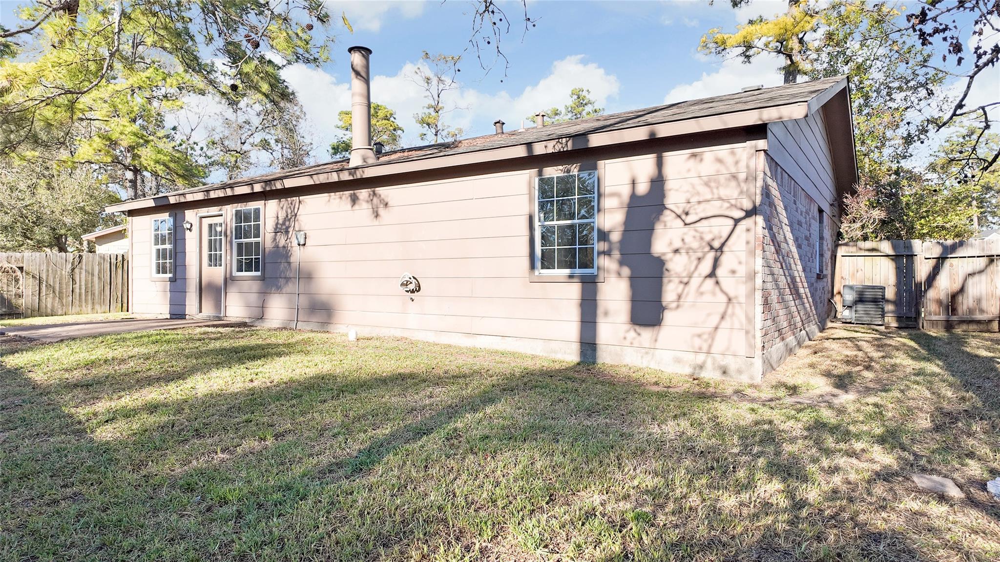 4706 Glendower Drive