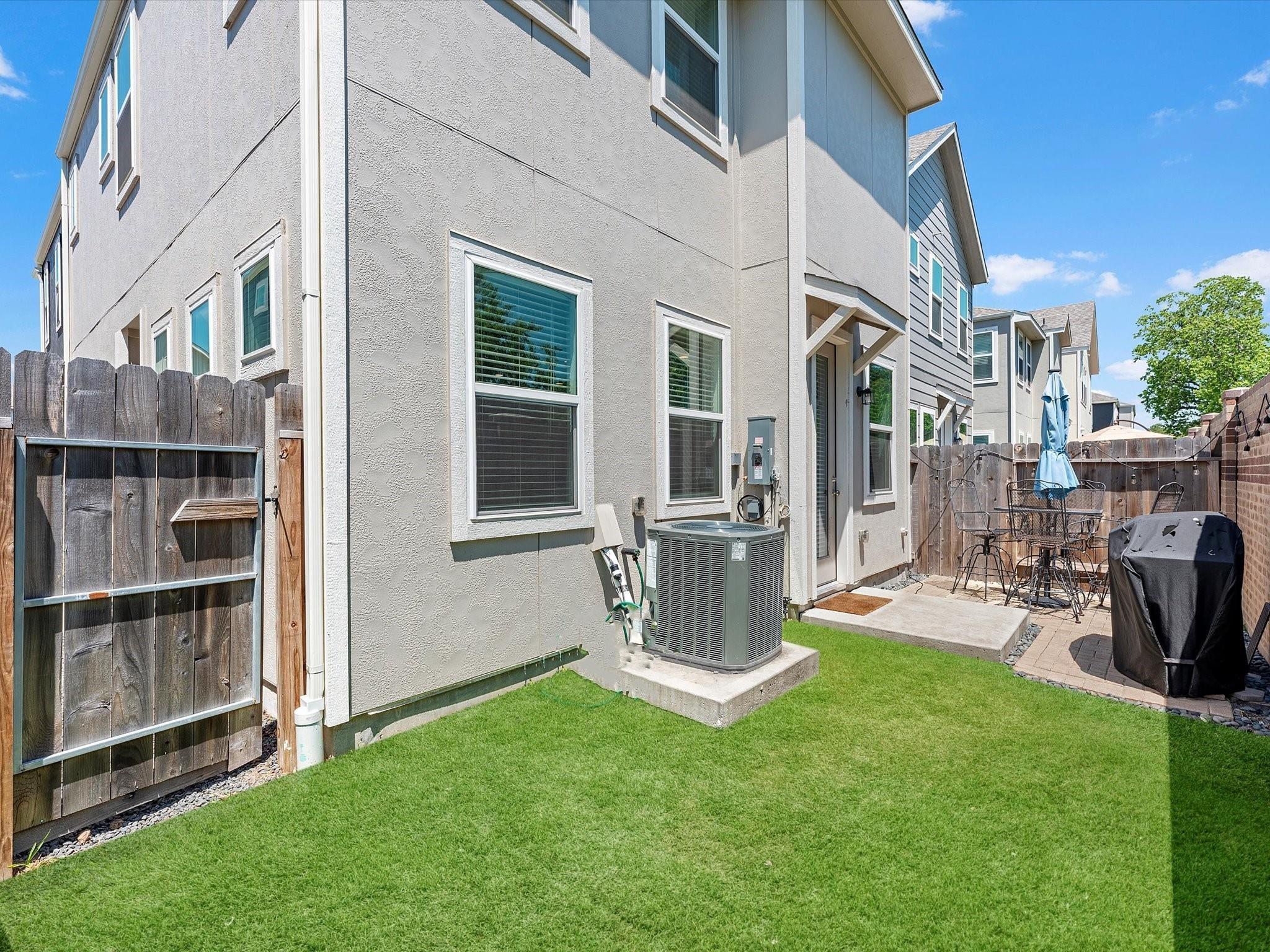 3112 Flower Market Lane