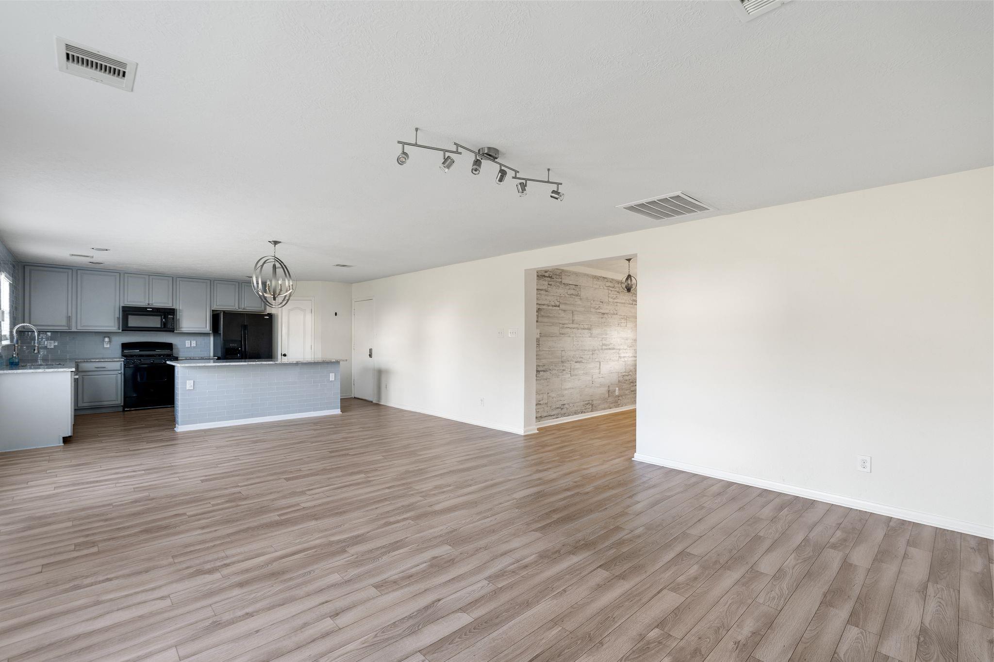 18102 Clayton Bluff Lane