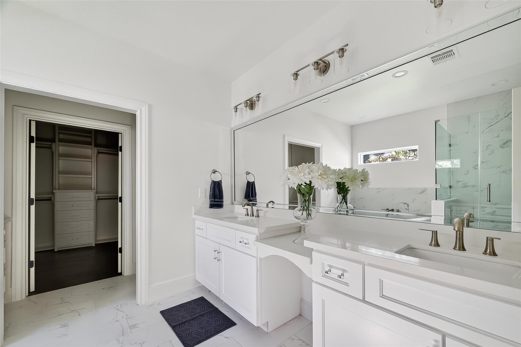 1435 Overhill Street