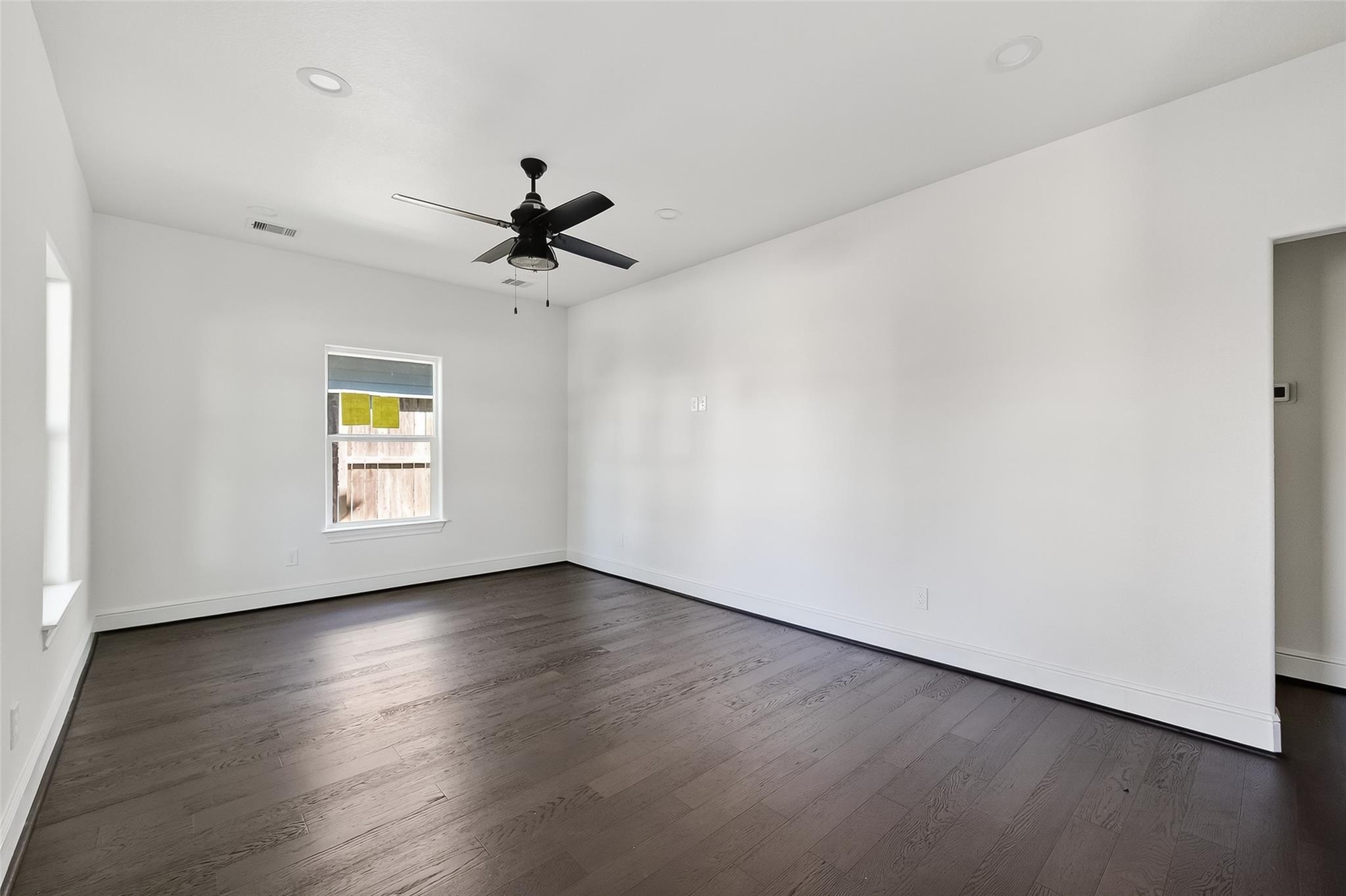 1435 Overhill Street