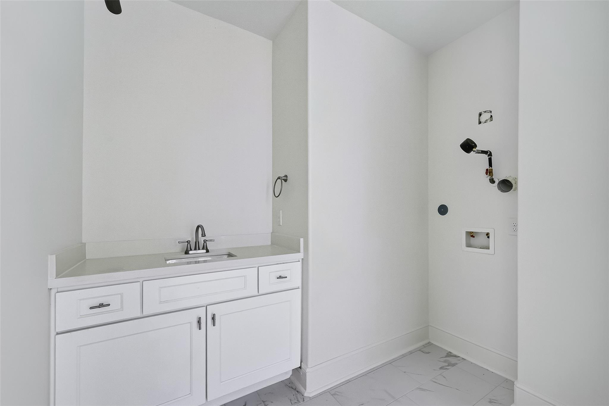 1435 Overhill Street