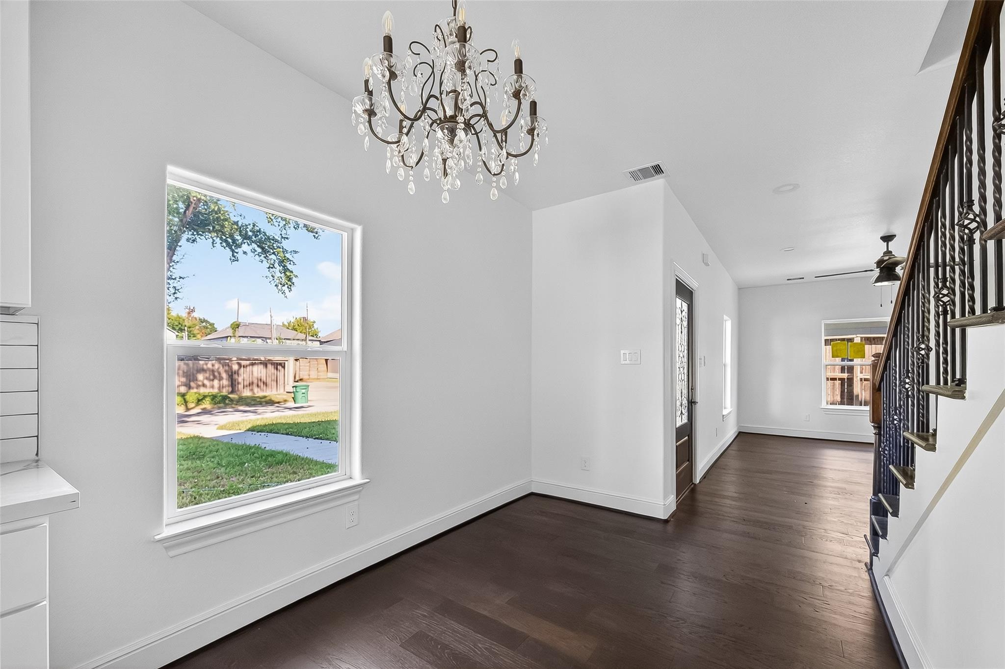 1435 Overhill Street