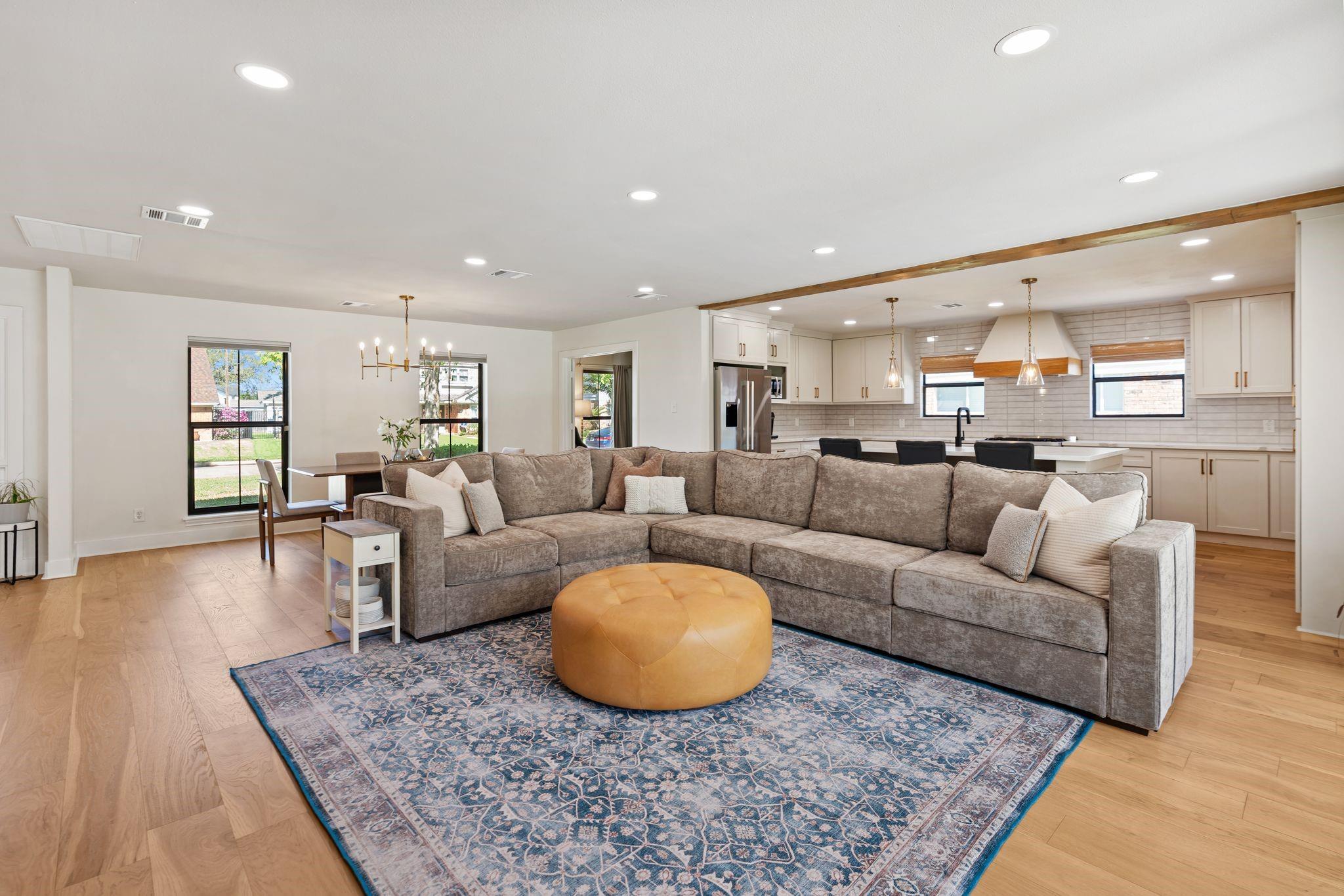 1410 Oak Stream Drive