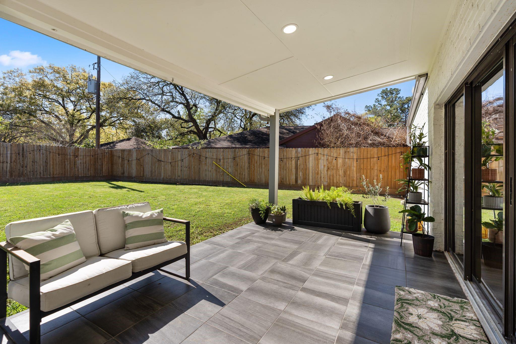 1410 Oak Stream Drive