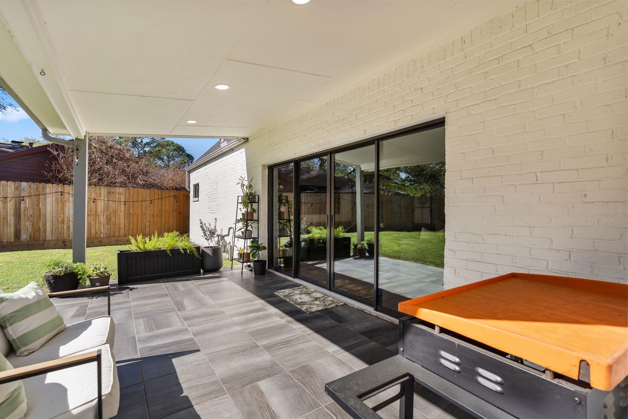 1410 Oak Stream Drive