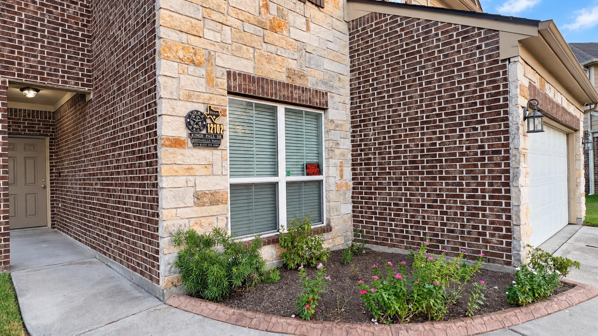 12102 Kings Fall Drive