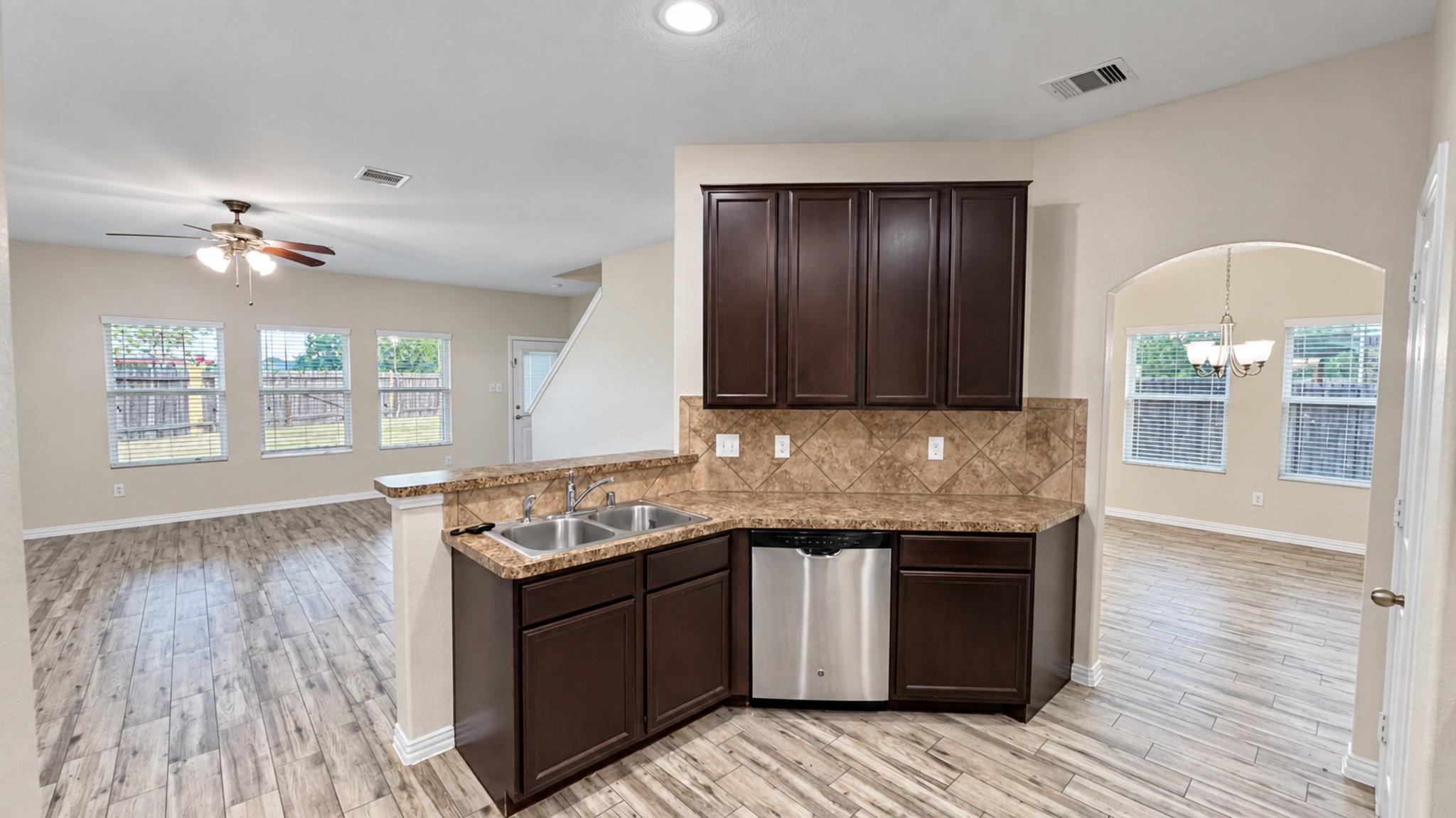 12102 Kings Fall Drive