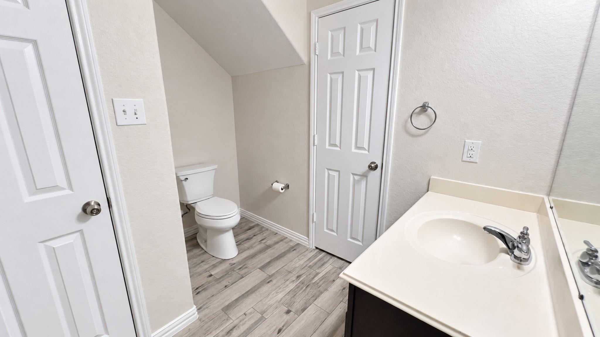 12102 Kings Fall Drive