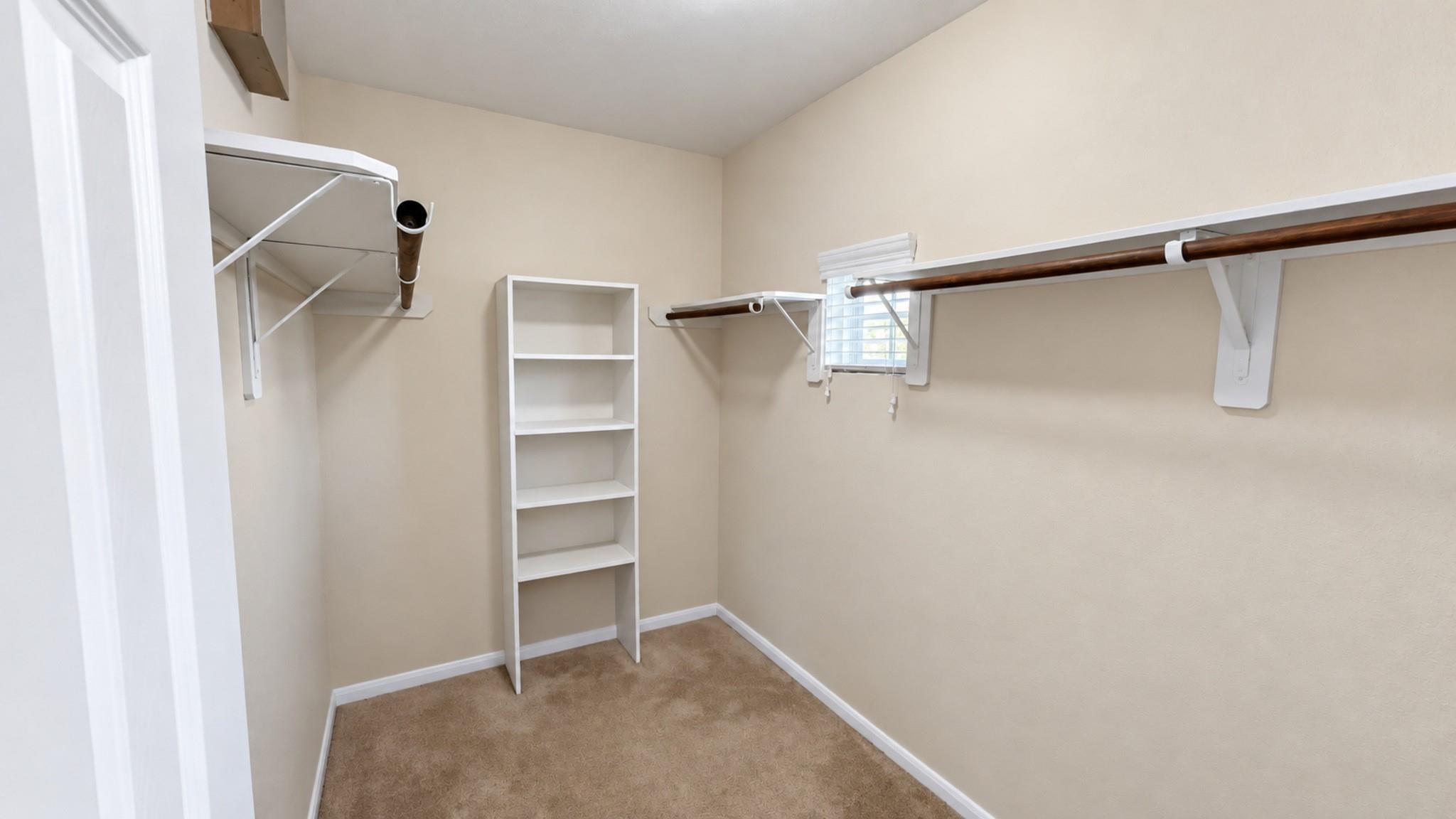12102 Kings Fall Drive
