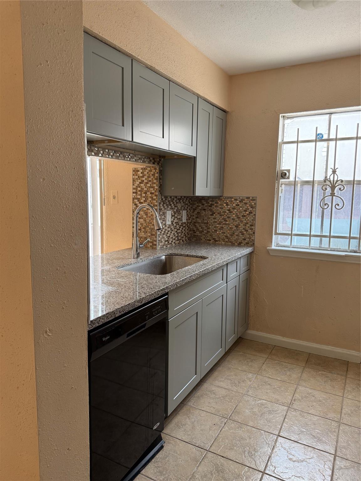 9350 Country Creek Drive # 1