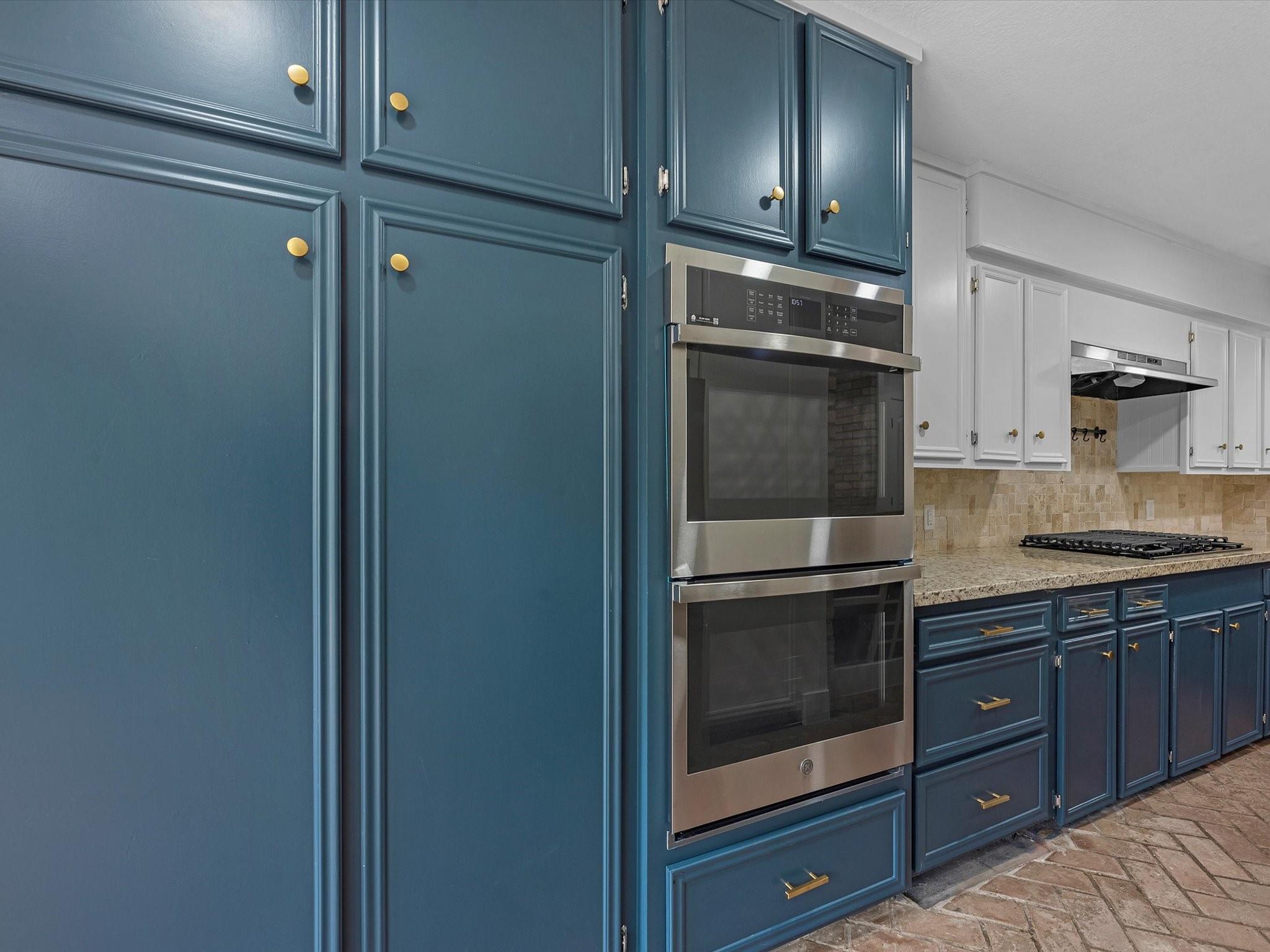 9829 Cedardale Drive