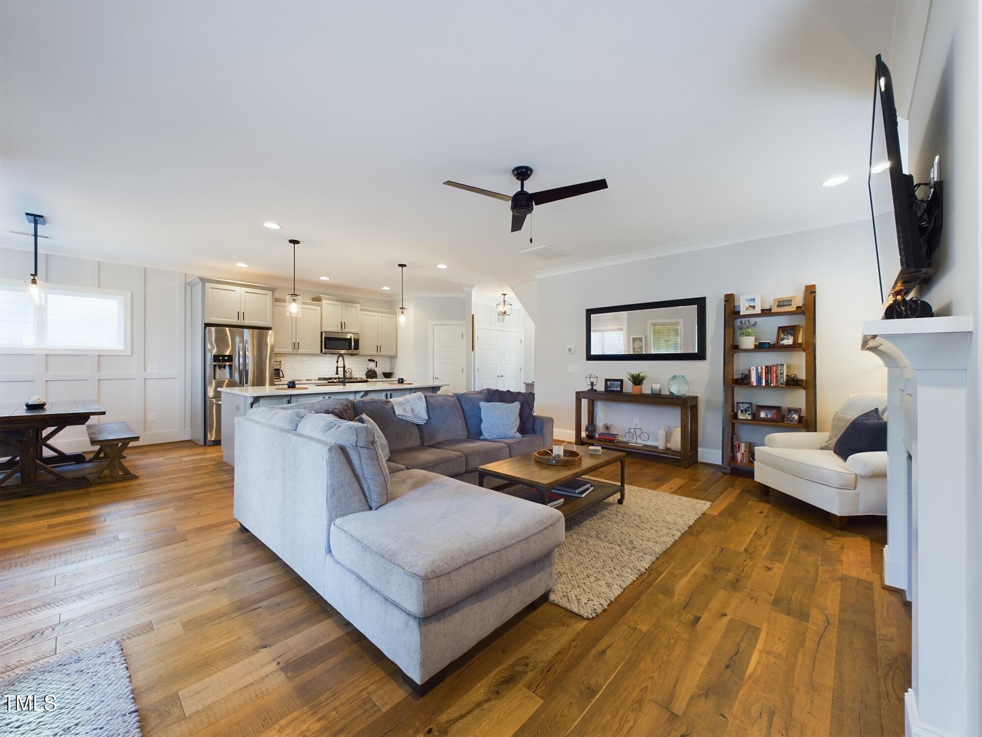 5012 Centerbud Place