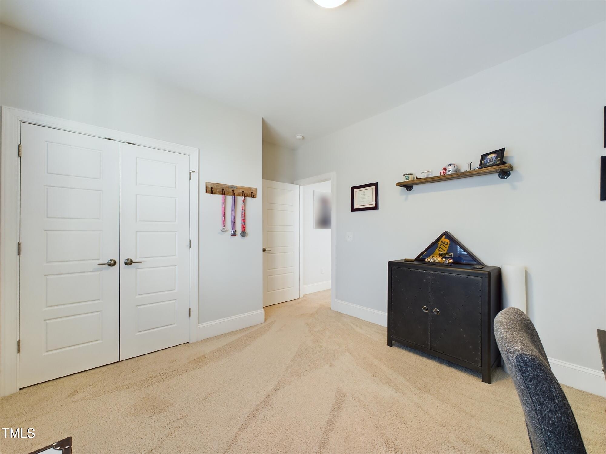 5012 Centerbud Place