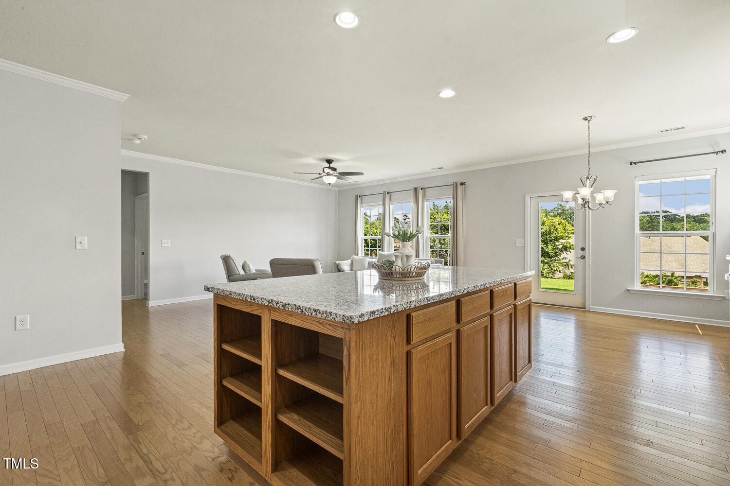 2425 Fiddich Lane