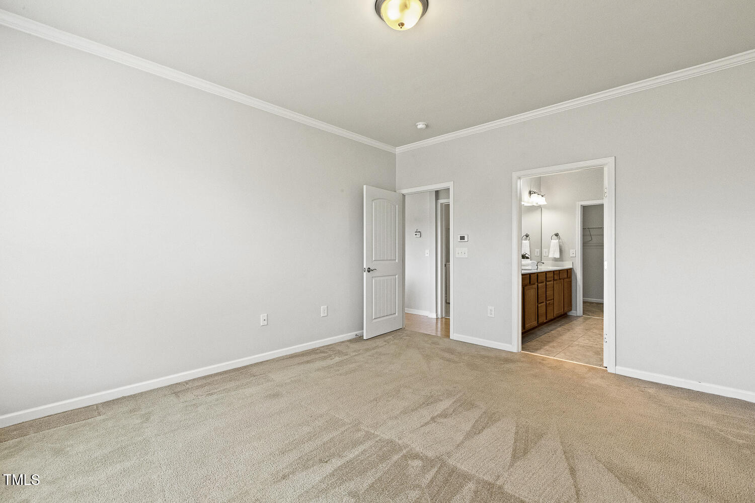 2425 Fiddich Lane