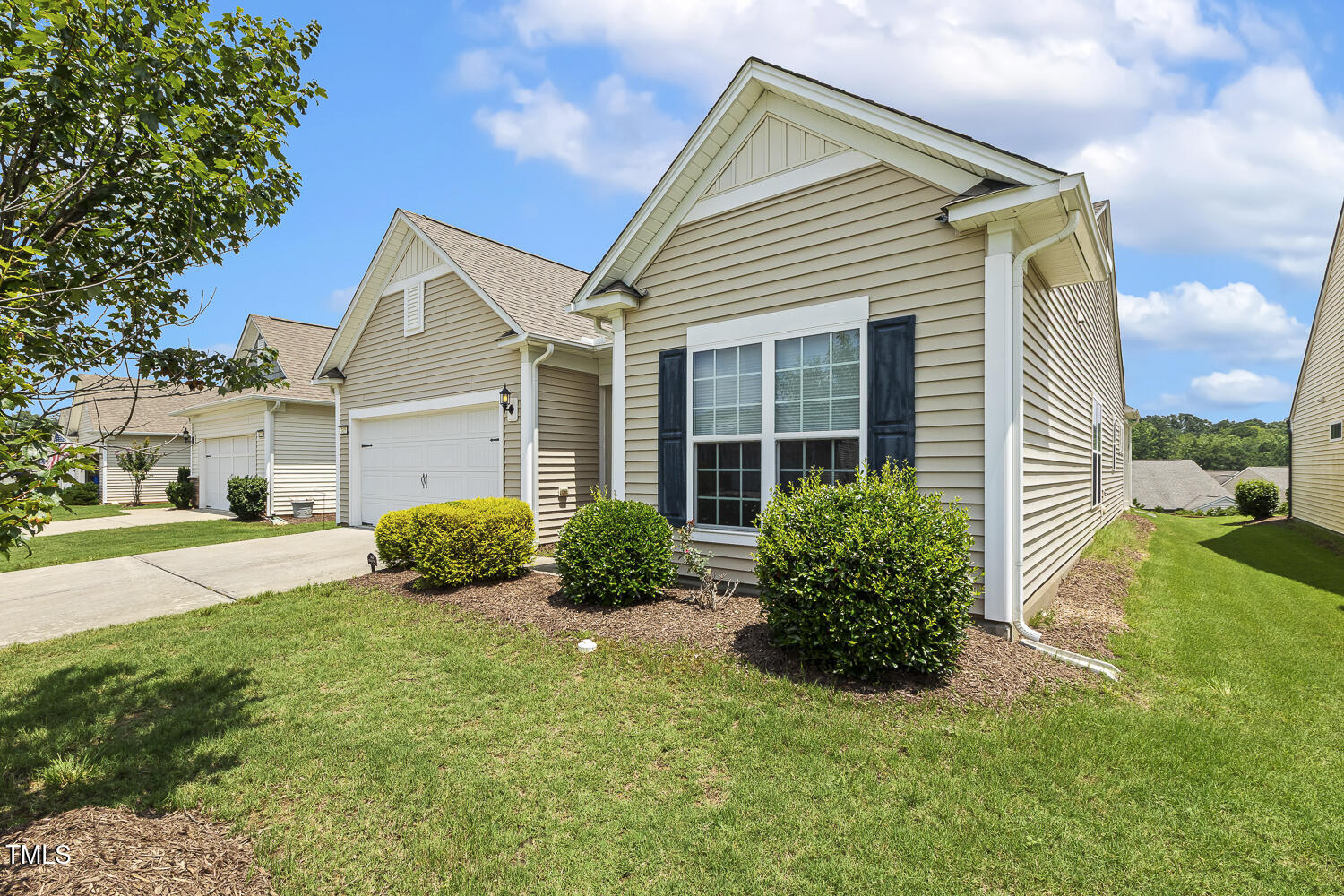 2425 Fiddich Lane