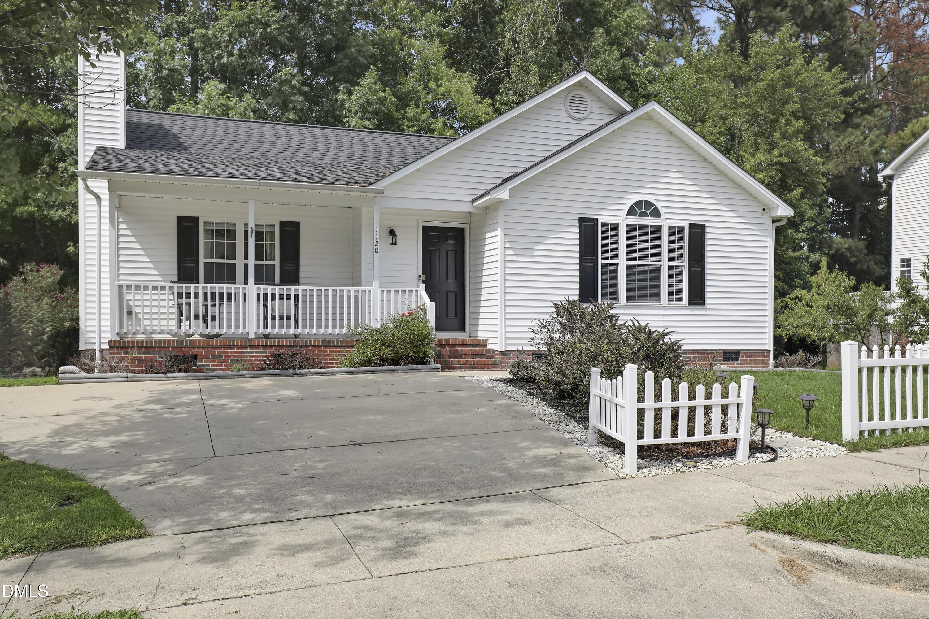1120 Curtiss Drive