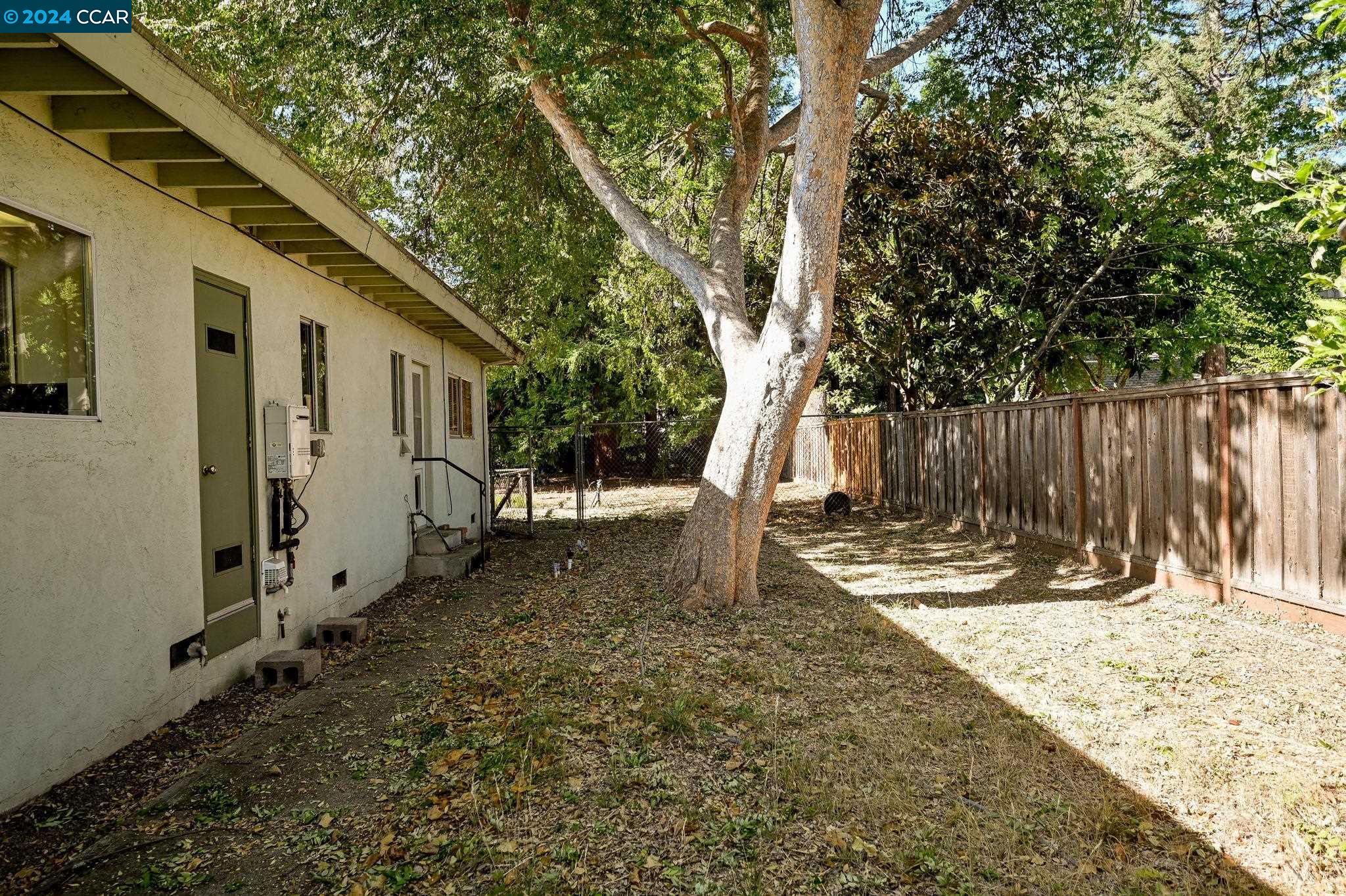 51 Alder Ave