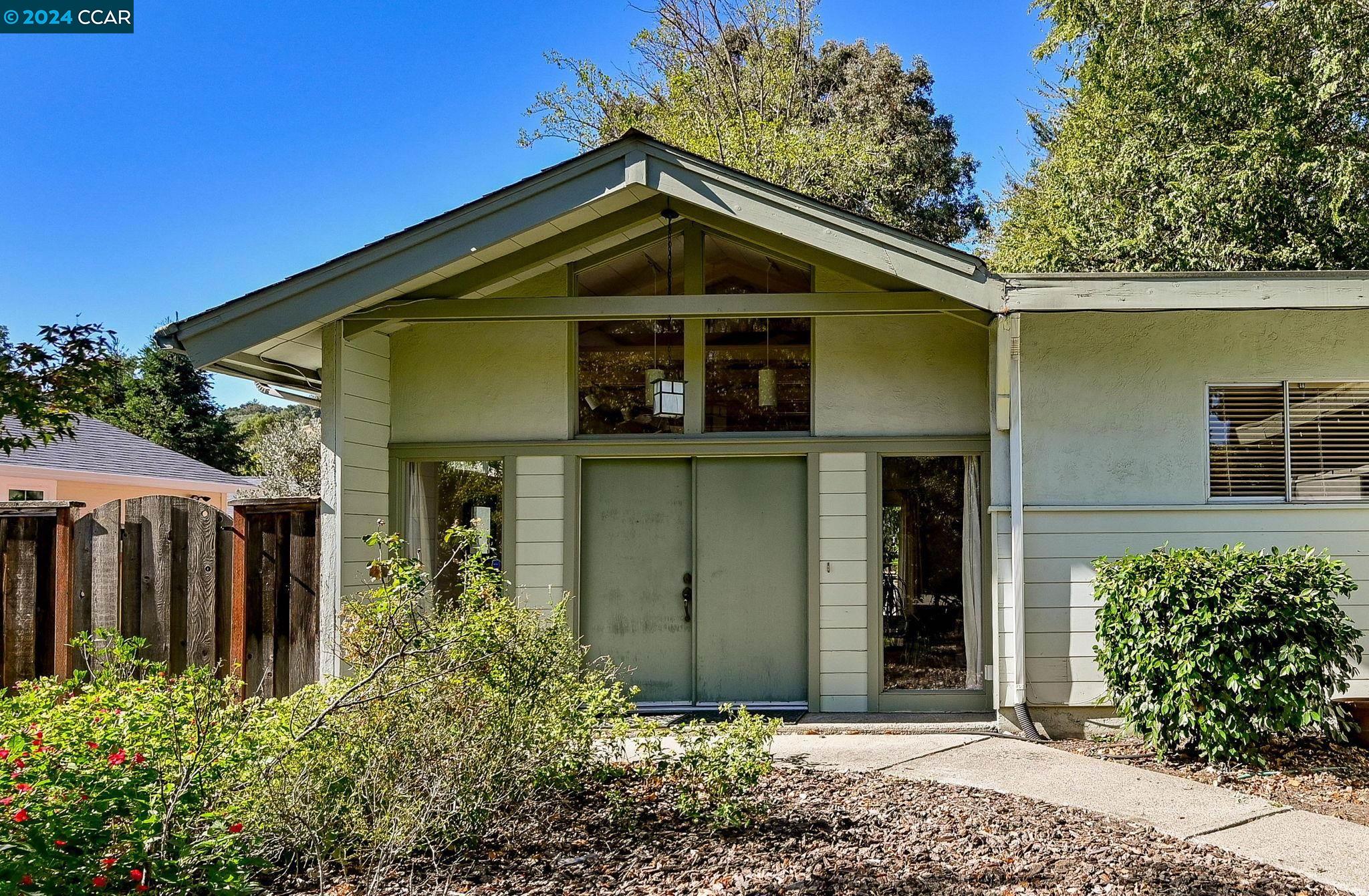 51 Alder Ave
