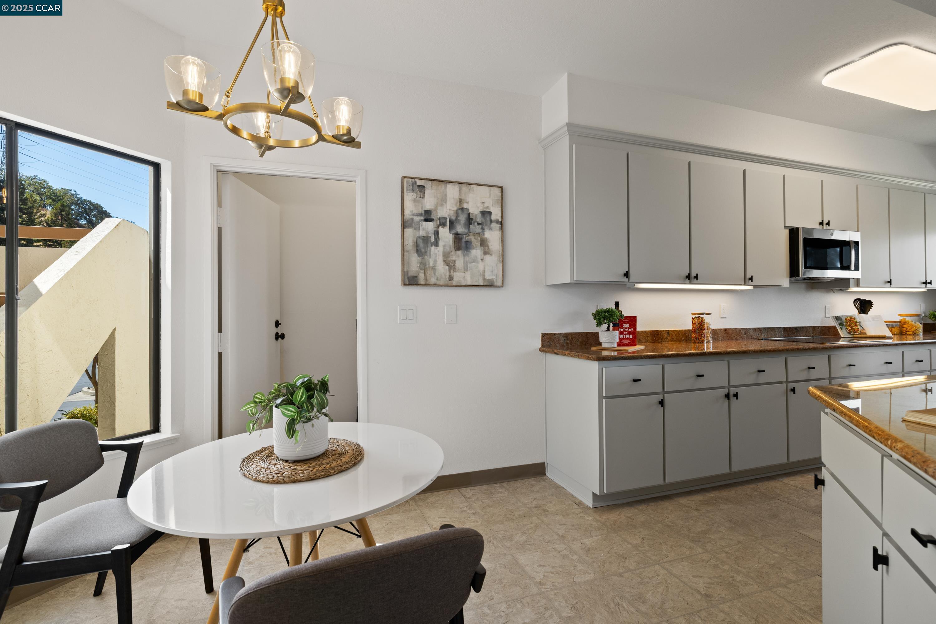 3318 Ptarmigan Dr. # 1B