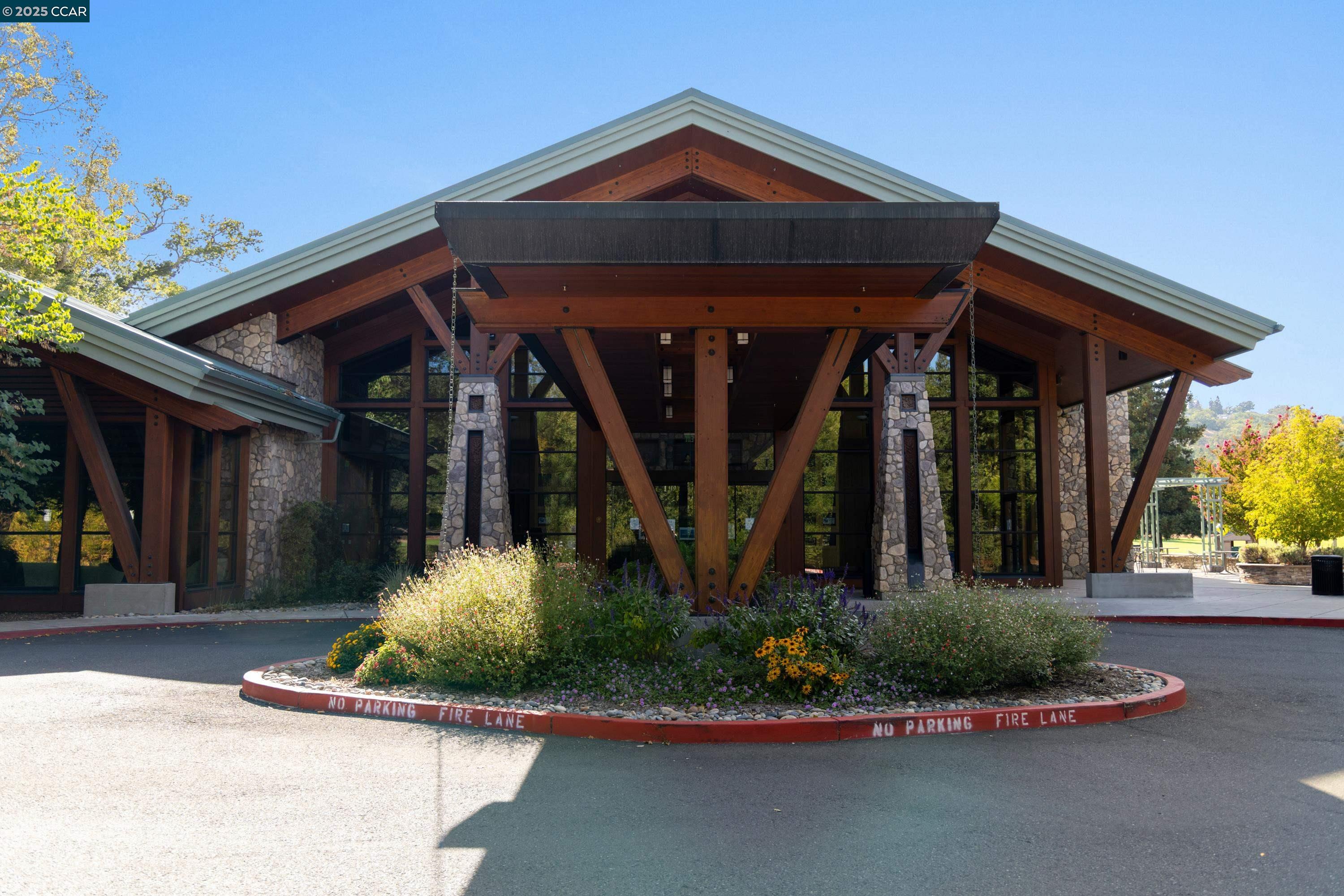 3318 Ptarmigan Dr. # 1B