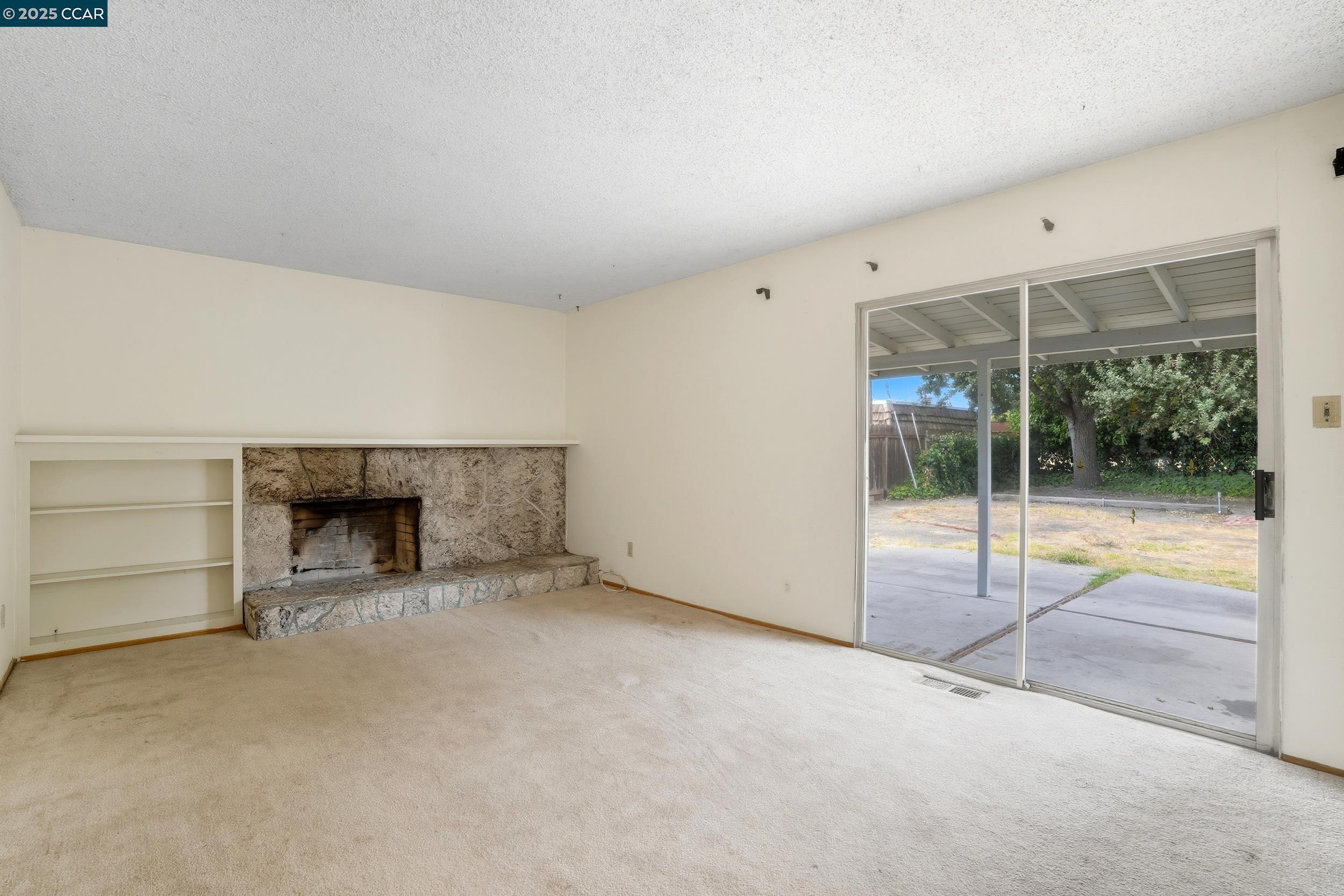 1341 Edinburgh Ct, Concord