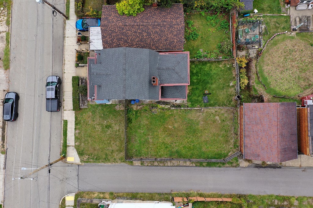 7 Sylvania Ave