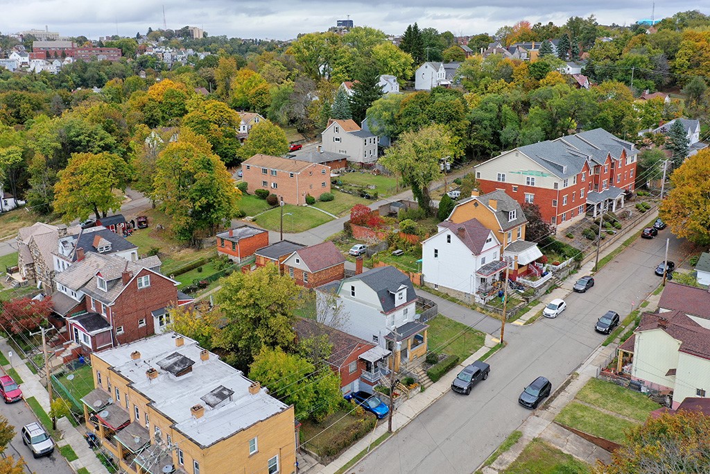 7 Sylvania Ave
