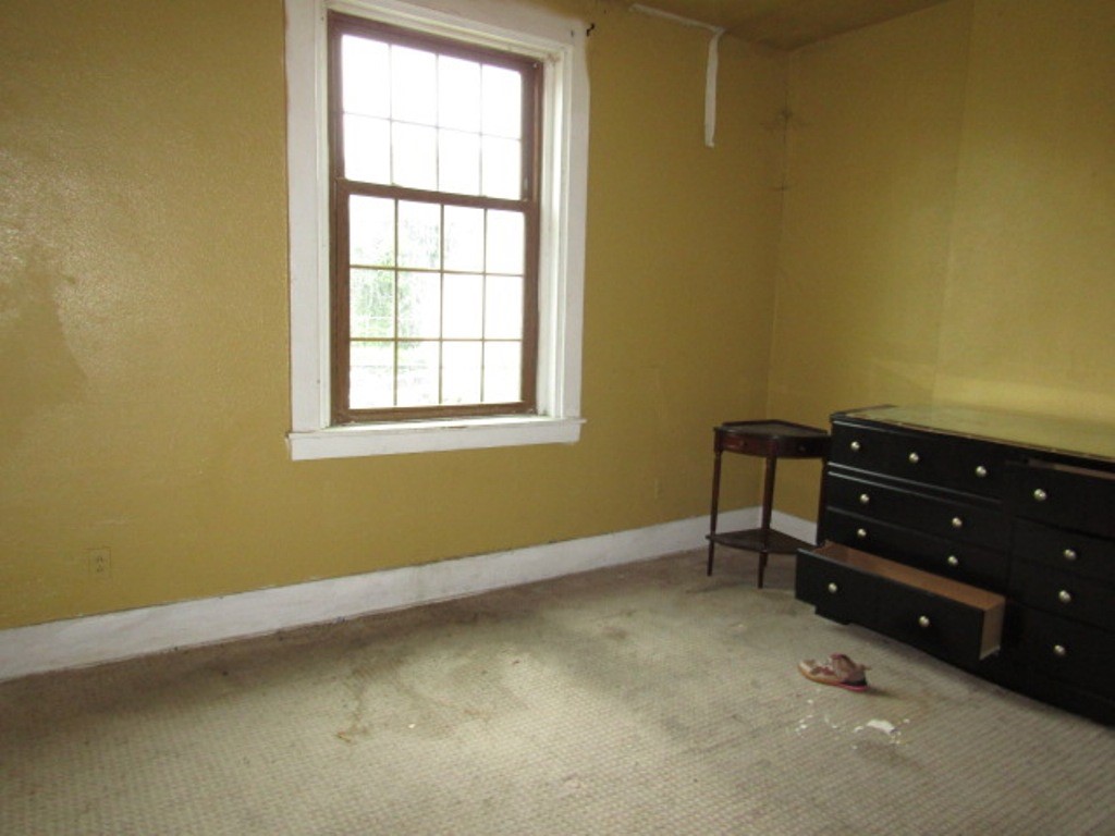 516 Paulson Ave