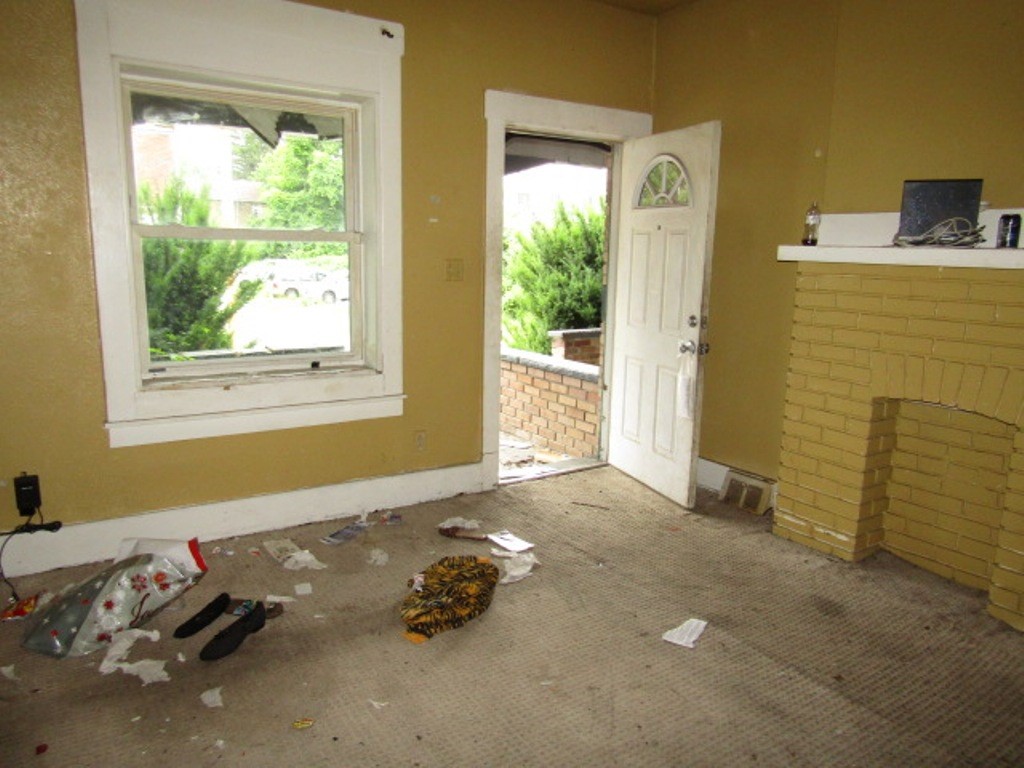 516 Paulson Ave