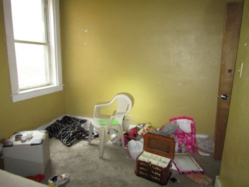 516 Paulson Ave