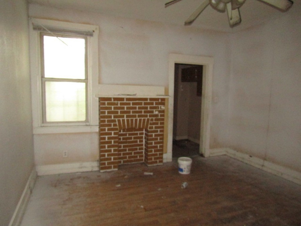 518 Paulson Ave