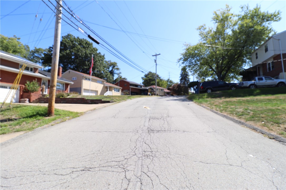 451 GROVE RD