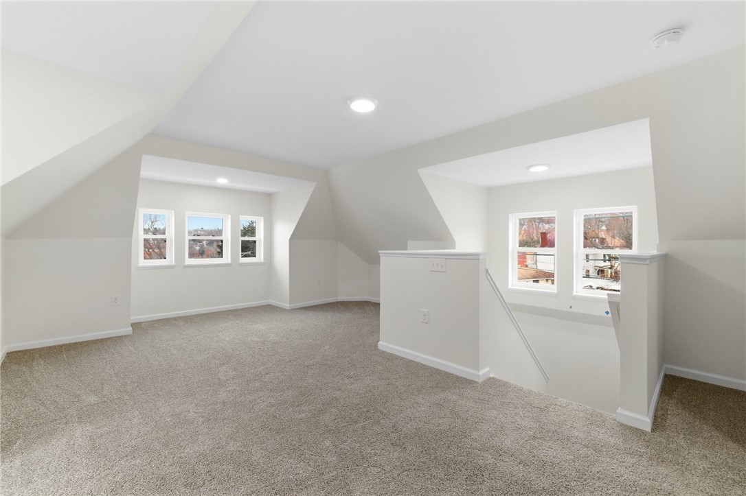 303 Elsdon Street