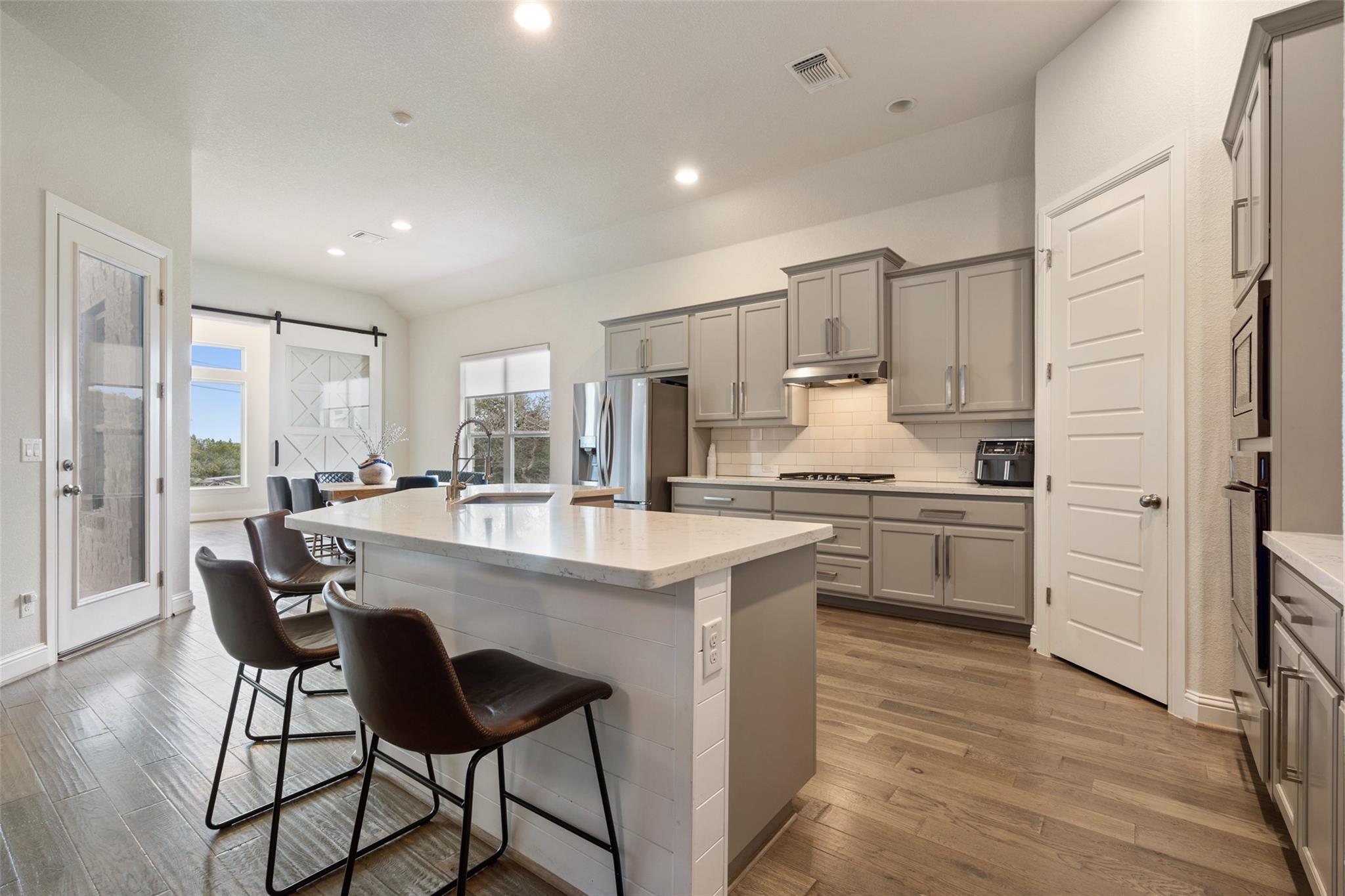 216 Vista Village CV