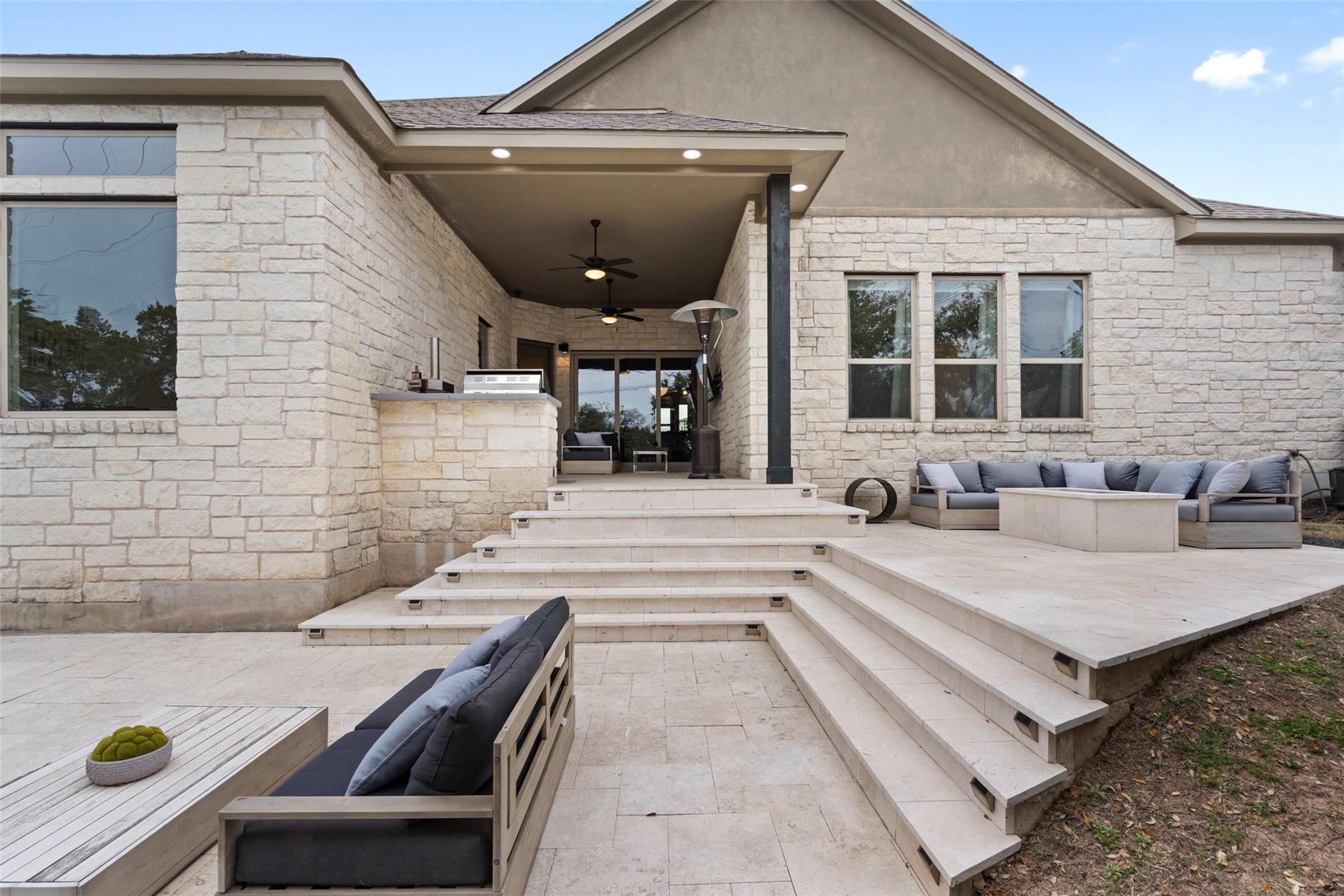 216 Vista Village CV