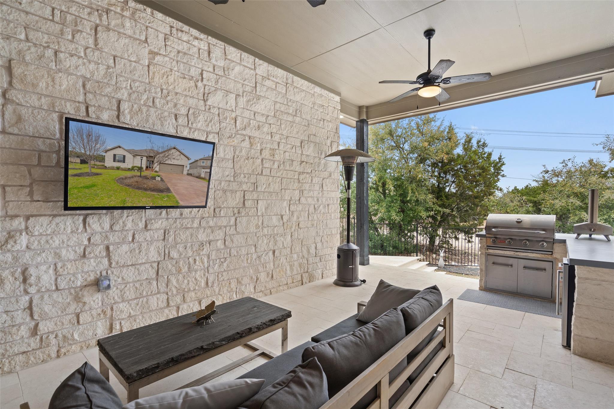 216 Vista Village CV